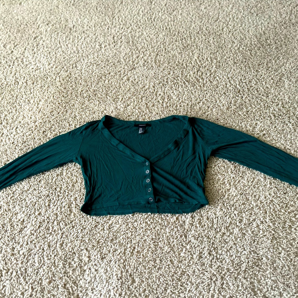Cropped shirt